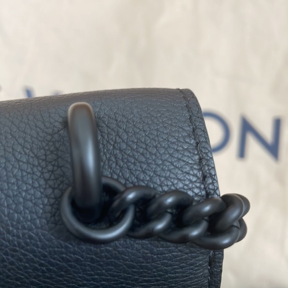 RARE 🔥 Louis Vuitton My Lock Me Bb in Matte Black - Picture 14 of 17